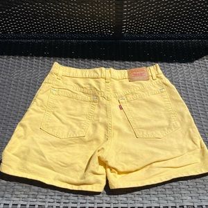 Vintage Yellow Levi Shorts w Blue Detailing